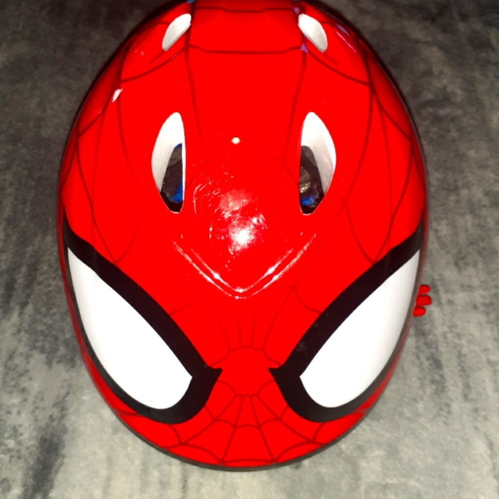 Spider man helmet